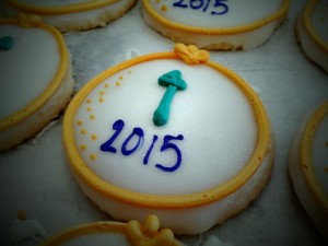 New Year's Decorated Clock Sugar Cookie